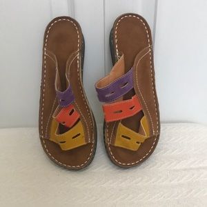 Multi-Color Sandal Size EU 28 (Size 7.5 US)